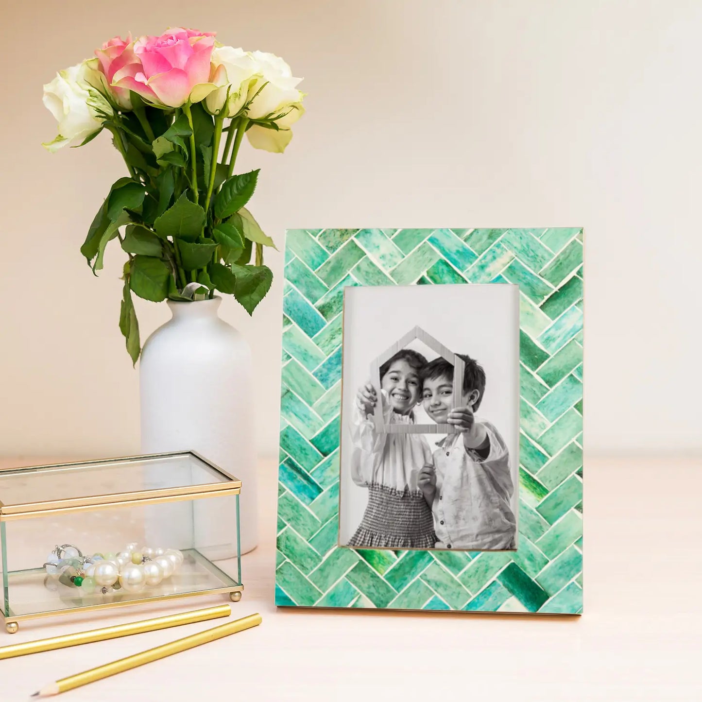 Picture Frames Nature Inspired Bone Inlay Collection in 4x6 – Wholesale picture frames