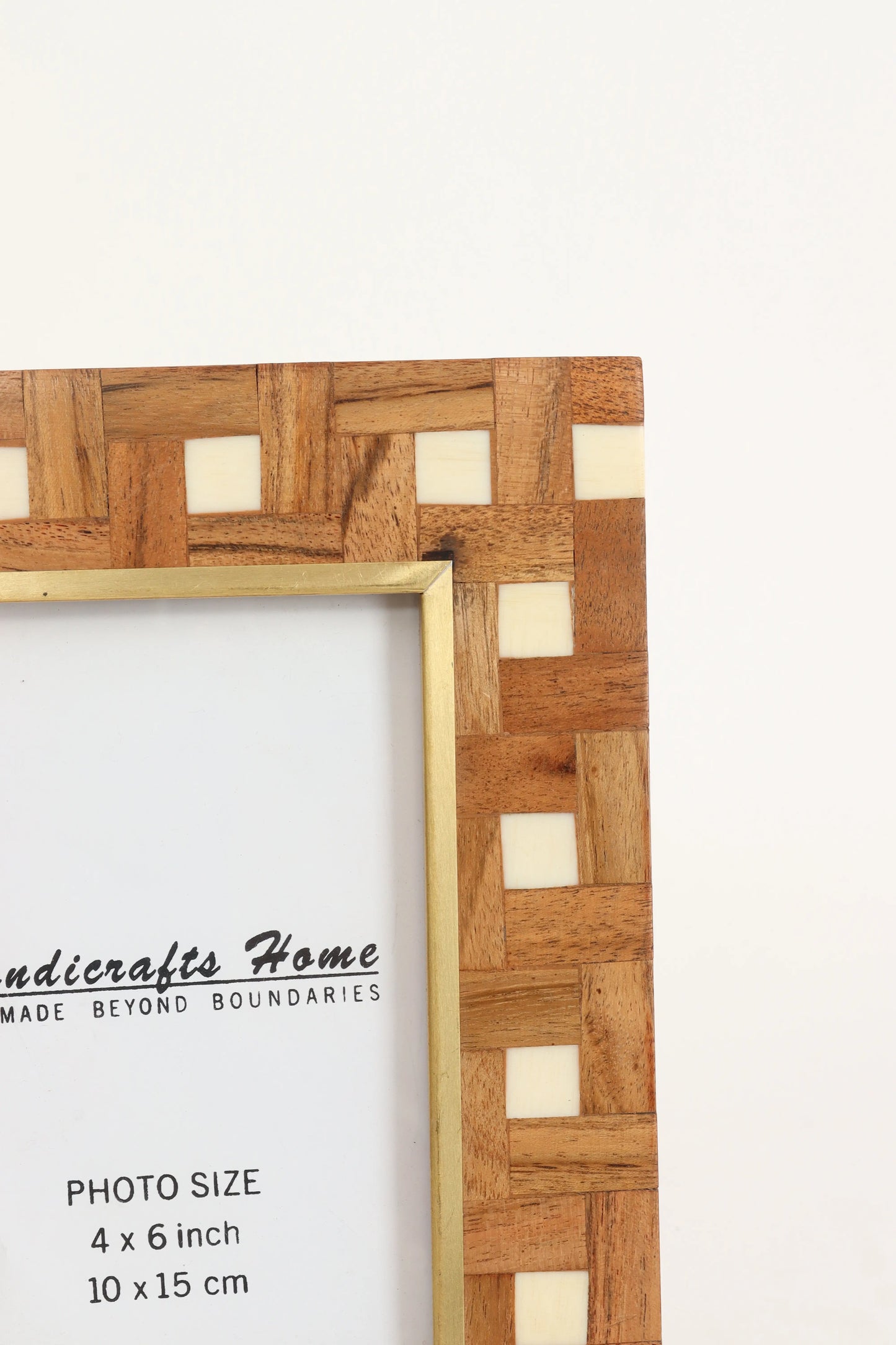 Picture Frames Halo Parquet Pattern Resin Inlay Collection in 4x6 – Wholesale picture frames